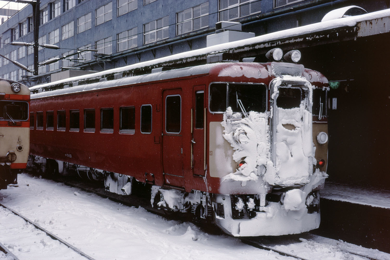 昭和58年元日 - ただいま鉄道写真スキャン中