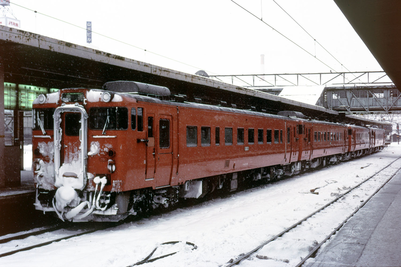 昭和58年元日 - ただいま鉄道写真スキャン中 昭和58年元日 - ただいま鉄道写真スキャン中