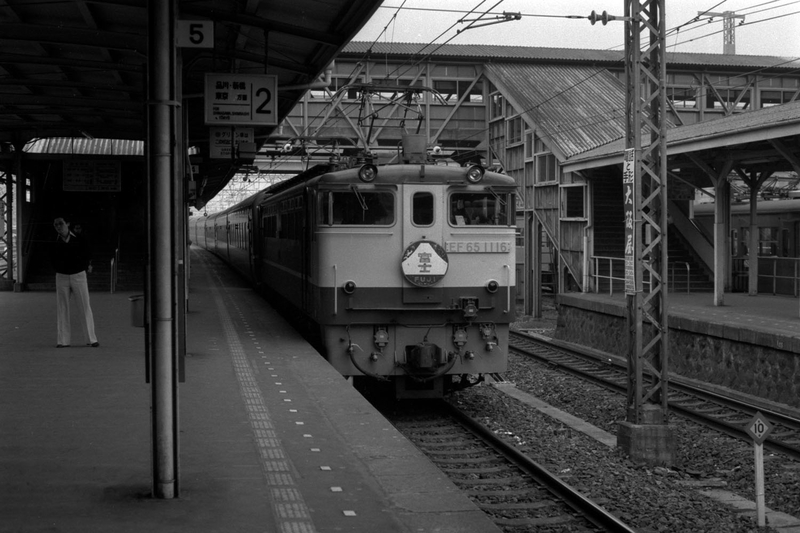 川崎駅から八王子まで - ただいま鉄道写真スキャン中
