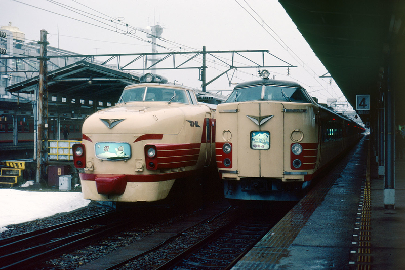 平凡な光景に - ただいま鉄道写真スキャン中