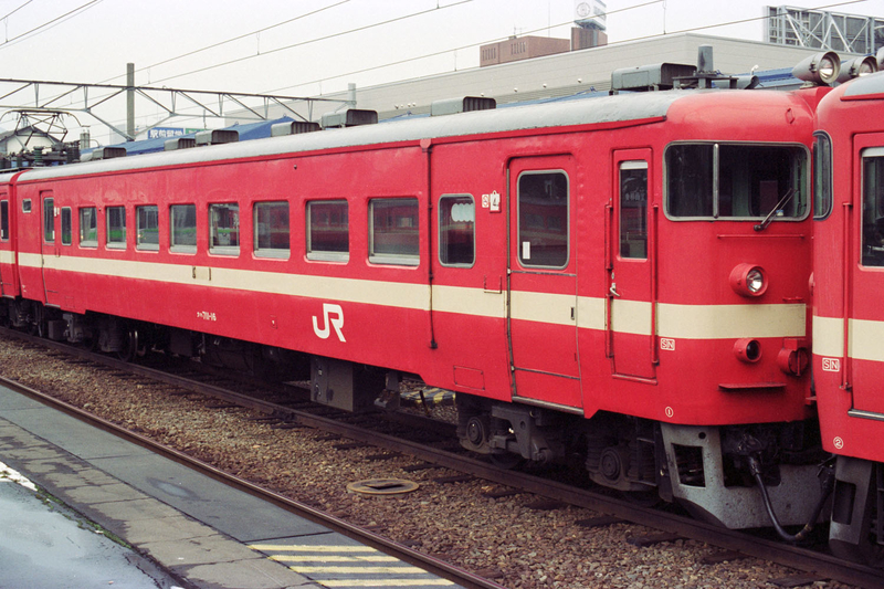711系電車のヘッドマーク - ただいま鉄道写真スキャン中
