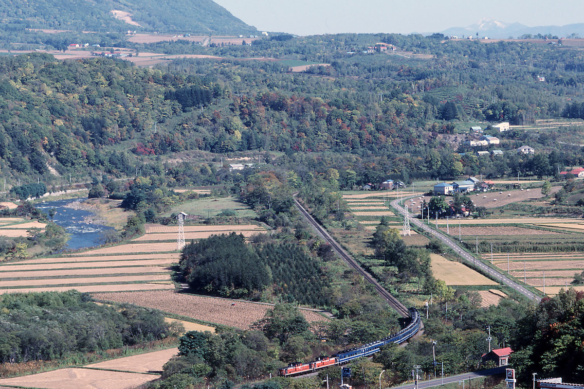 ただいま鉄道写真スキャン中