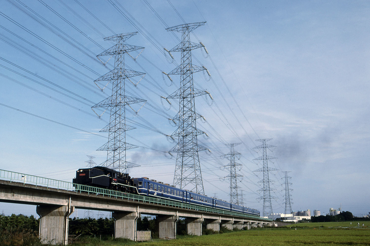 f:id:railway-photo:20191203074727j:plain