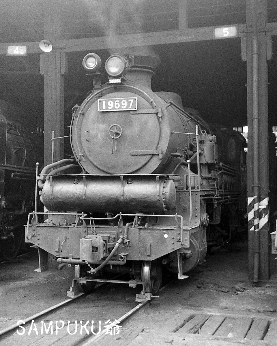 19697 - ただいま鉄道写真スキャン中
