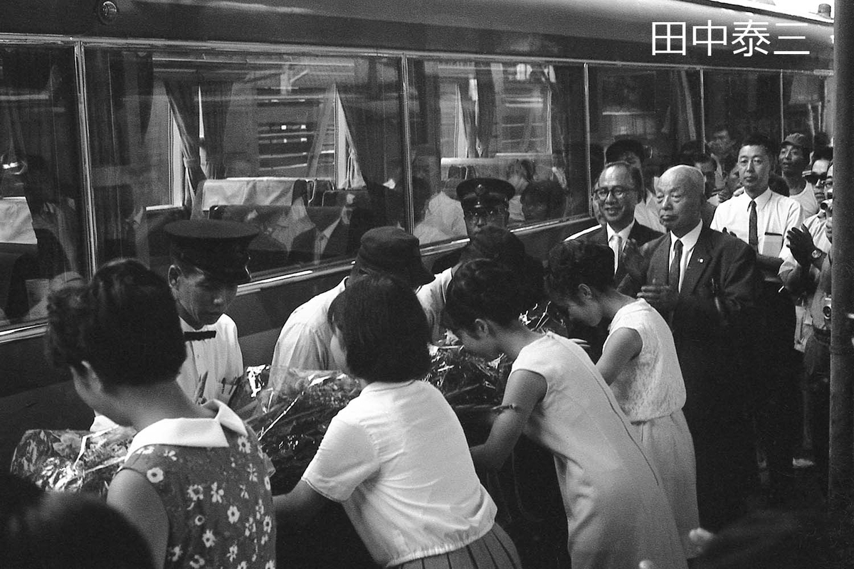 準急「たかやま」出発式 - ただいま鉄道写真スキャン中