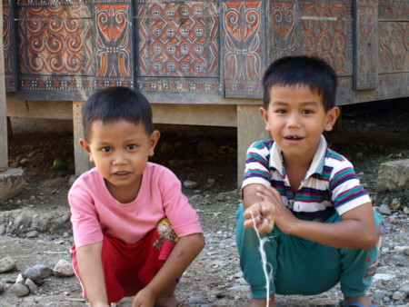 Torajan children