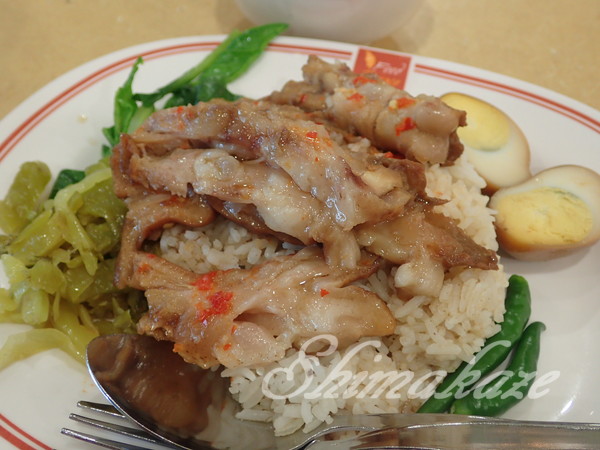 f:id:rakbaimai2:20170816070110j:plain