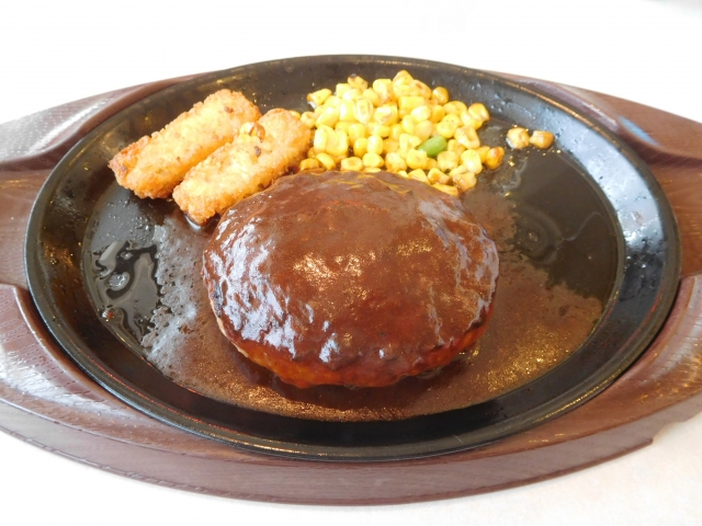 ガストの日替わりランチ｜木曜日のメニューは？何時から食べられる？ - Inspired habits