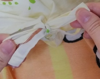 赤ちゃんの服の紐がすぐほどける時は イアンノット という結び方 楽に子育てしたい 適当育児 妊娠日記