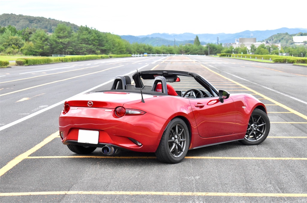 Diy 素人でもできる車高調の車高調整 クルマ大学