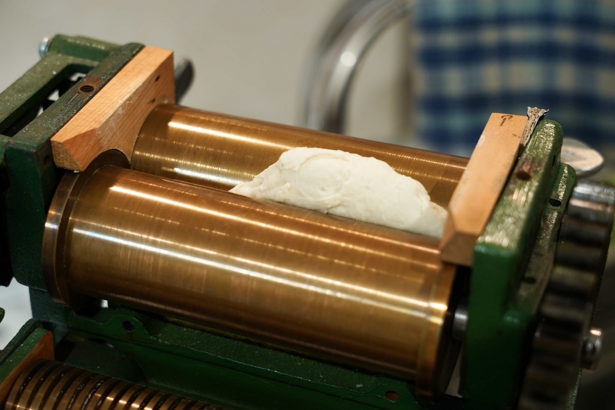 小野式製麺機　【2504-04】　説明書コピーあり 小野式製麺機 【2504-04】 説明書コピーあり 小野式製麺機 【2504-04