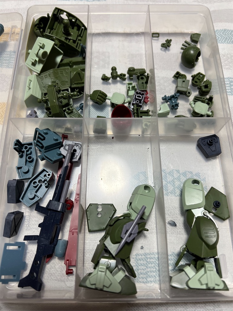 HG スコープドッグ リーマン機(1) 下地作ろう - クラフト粒子散布中 HG スコープドッグ リーマン機(1) 下地作ろう - クラフト粒子散布中