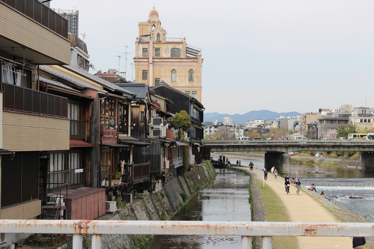 f:id:ramen-engineer:20200404162735j:plain f:id:ramen-engineer:20200404162735j:plain
