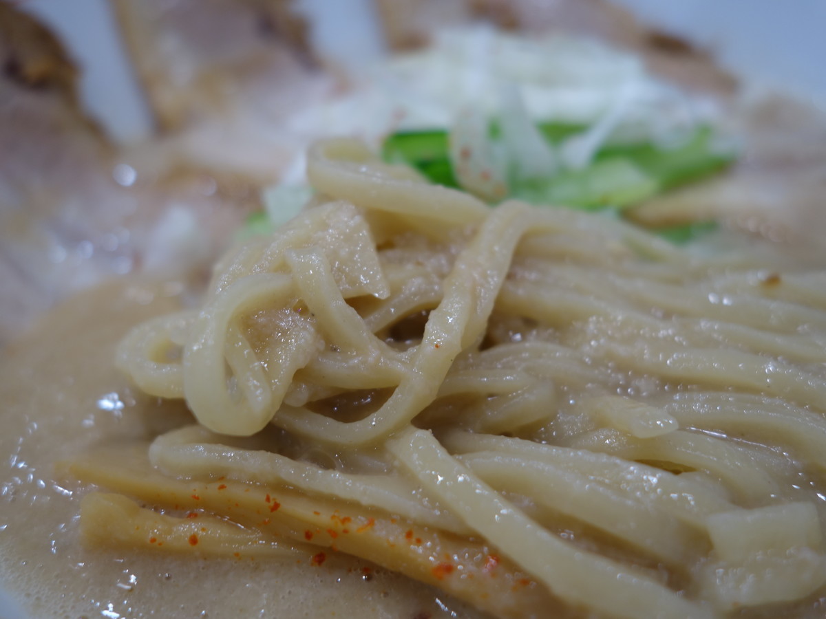 f:id:ramen-zombie:20190526123156j:plain f:id:ramen-zombie:20190526123156j:plain