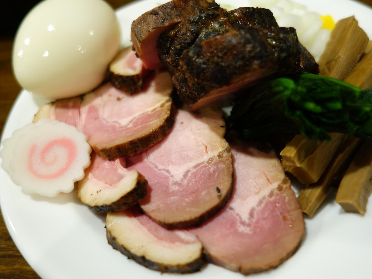 f:id:ramen-zombie:20191119185420j:plain f:id:ramen-zombie:20191119185420j:plain