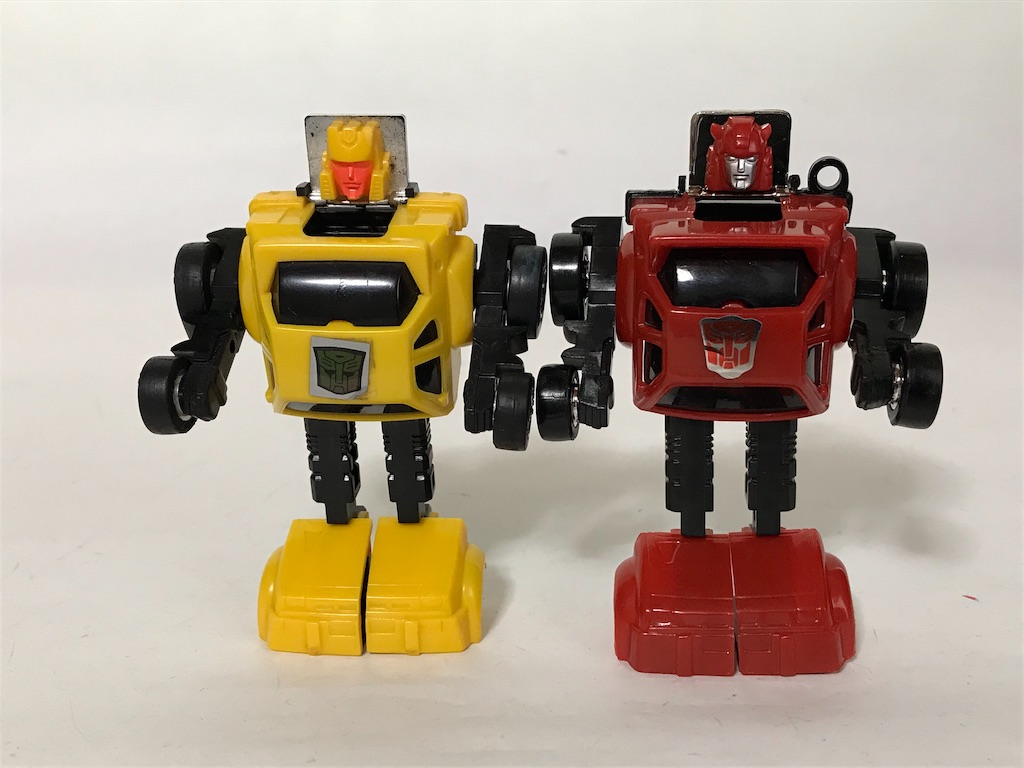 トランスフォーマー キーチェーン ミニボット クリフ ゴング G1