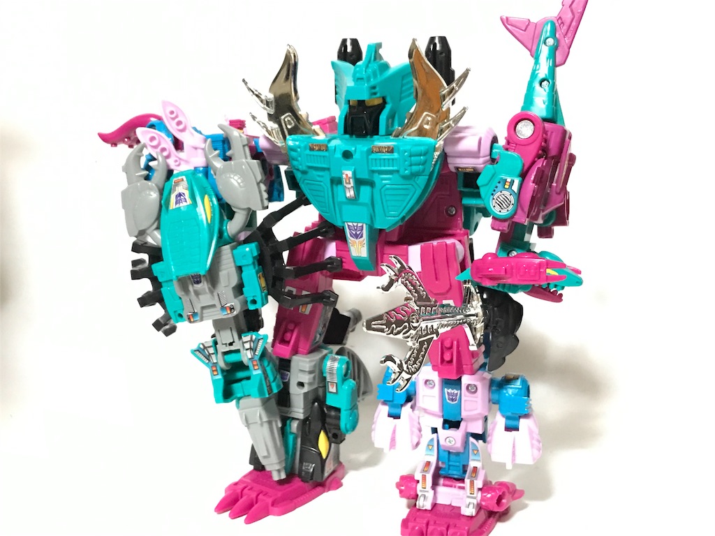 合体手と足右左！ 海外復刻版 キングポセイドン(ピラナコン) - スパイ