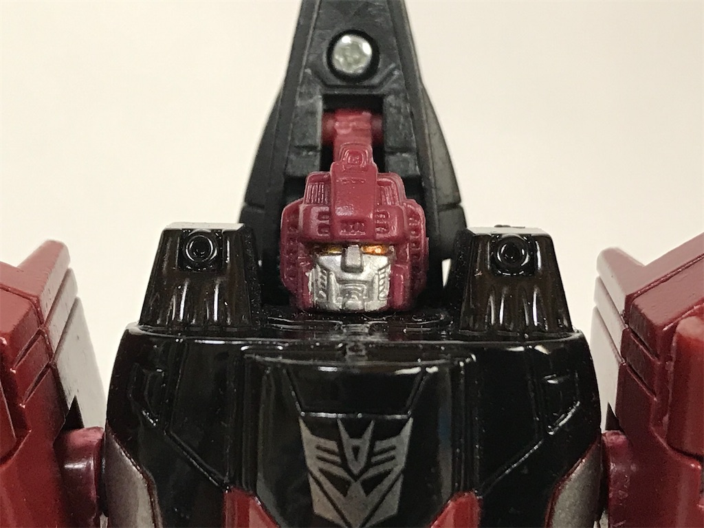 スラスト トランスフォーマー タイタニウム 全く似てねぇ！？トランスフォーマー ユニバース タイタニウム