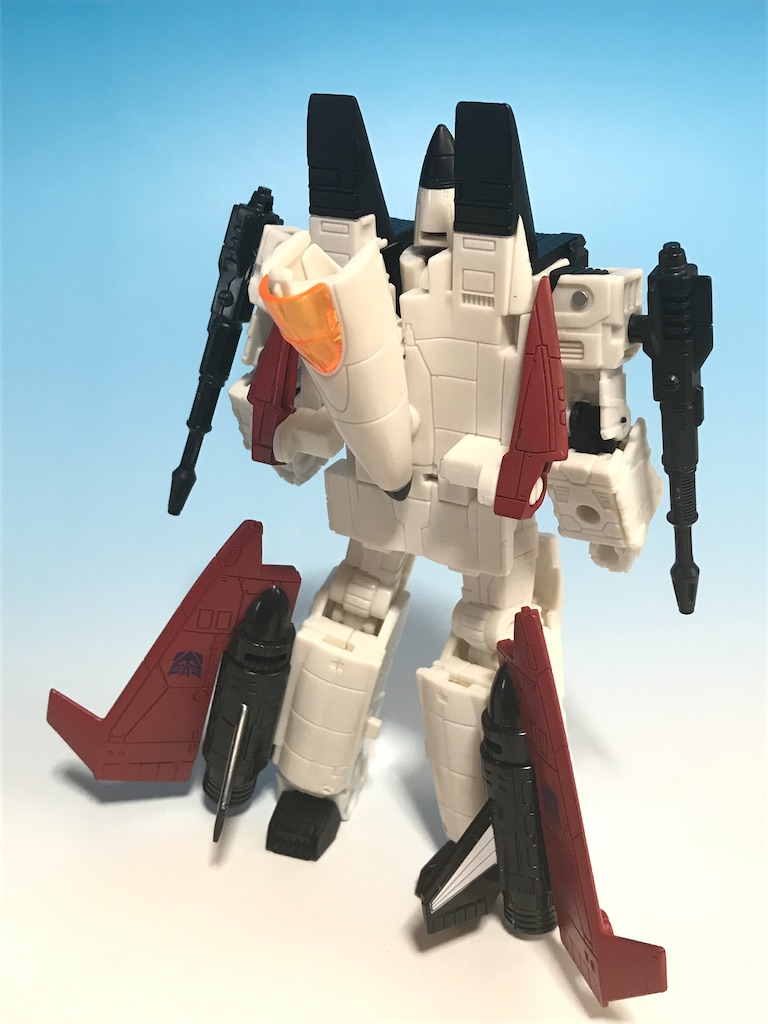 祝日本発売！トランスフォーマー アースライズ WFC-E27 ラムジェット