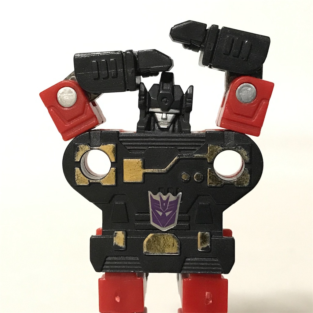 赤い地味な方。トランスフォーマーアンコール 19 カセットロン