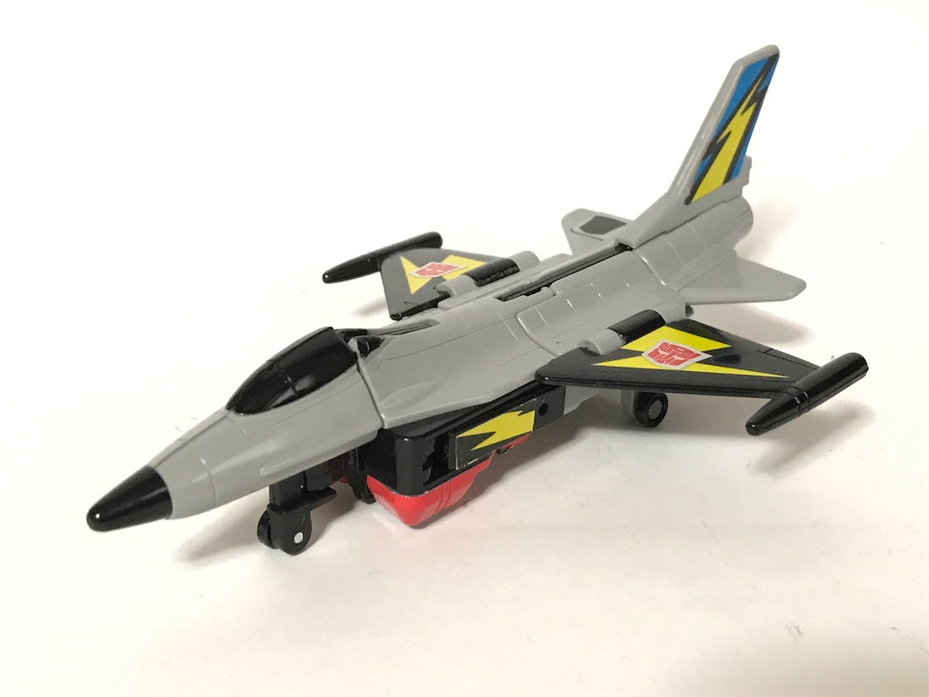 イナズマ⚡️トランスフォーマー C-51 エアーボット航空戦略家 スカイ