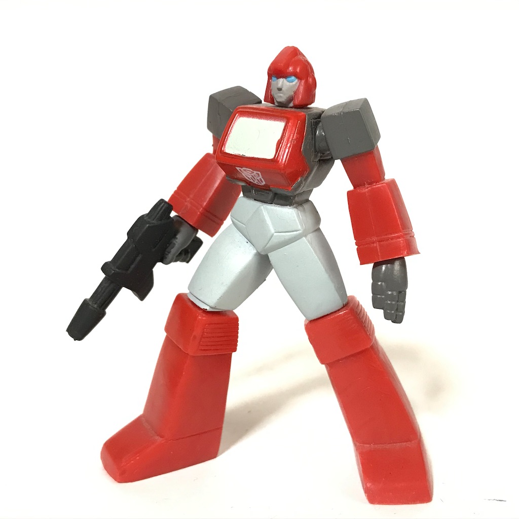 つぶらな瞳で細切れだ！トランスフォーマー SCF ACT.3 サイバトロン