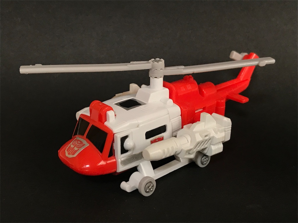 1番乱暴？トランスフォーマー C-72 プロテクトボット航空支援員