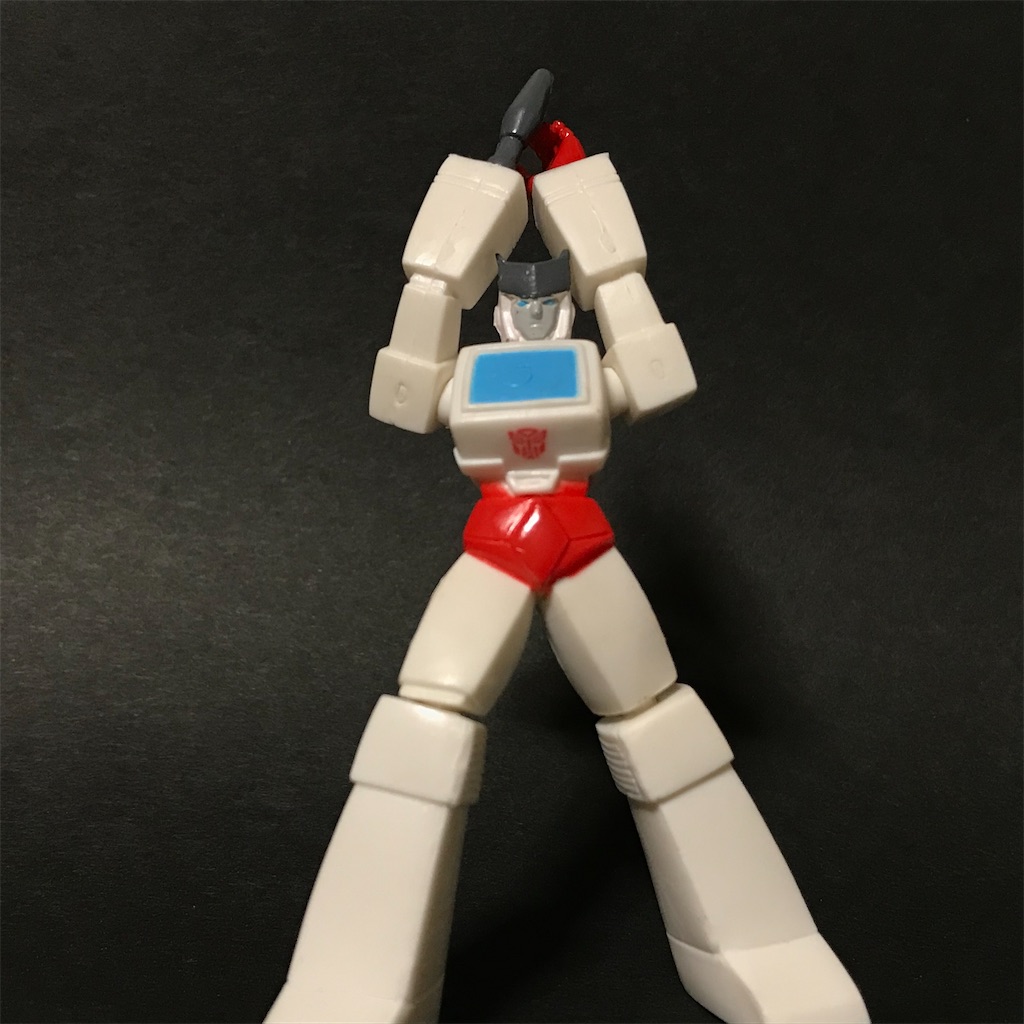 俺のボディは超合金製だっ！トランスフォーマー SCF ACT-6