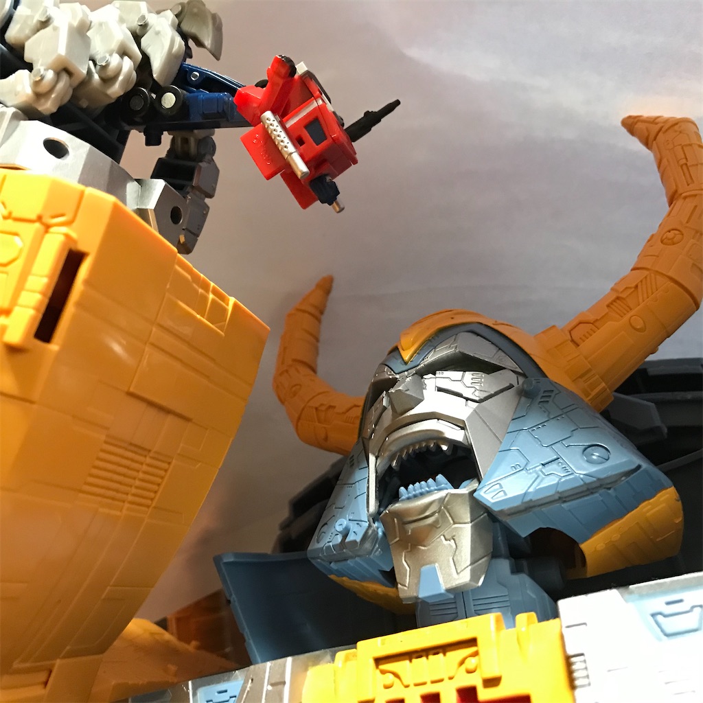 ミニコンボイ、略してミニコン。極小変形トランスフォーマー VSXセット