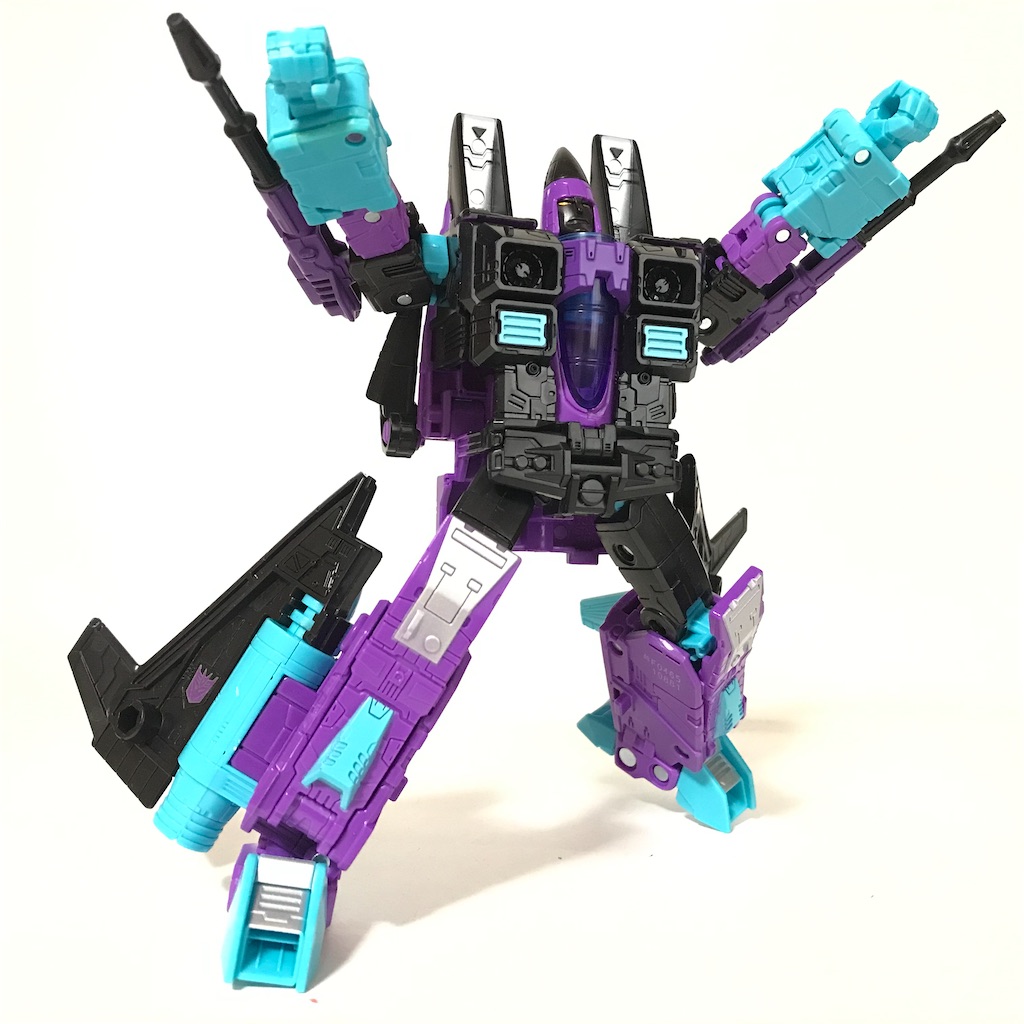 今年初の。トランスフォーマー ジェネレーションズセレクト WFC-GS24