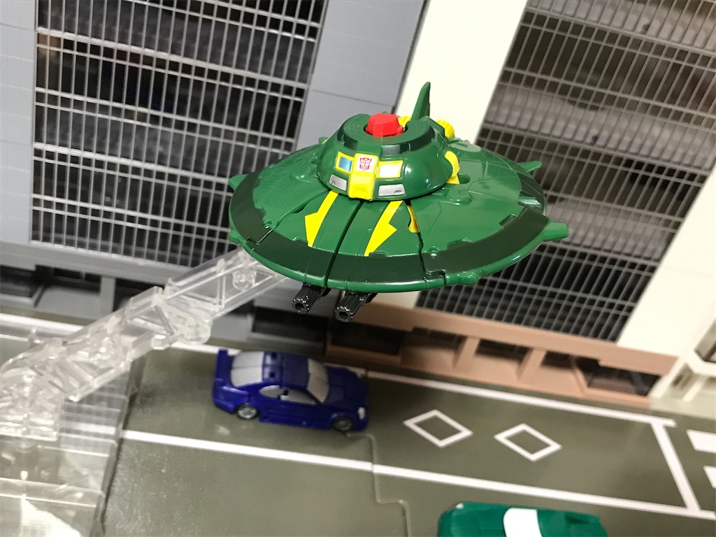 【未開封】トランスフォーマーアドベンチャー　TAV20 アダムス Amazon.co.jp: トランスフォーマー TAV20 アダムス : おもちゃ