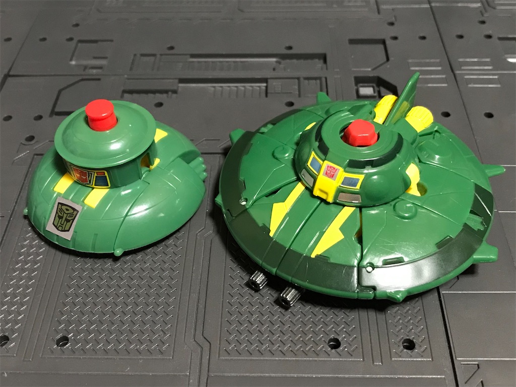 絶賛配信中。トランスフォーマー アドベンチャー TAV20 偵察