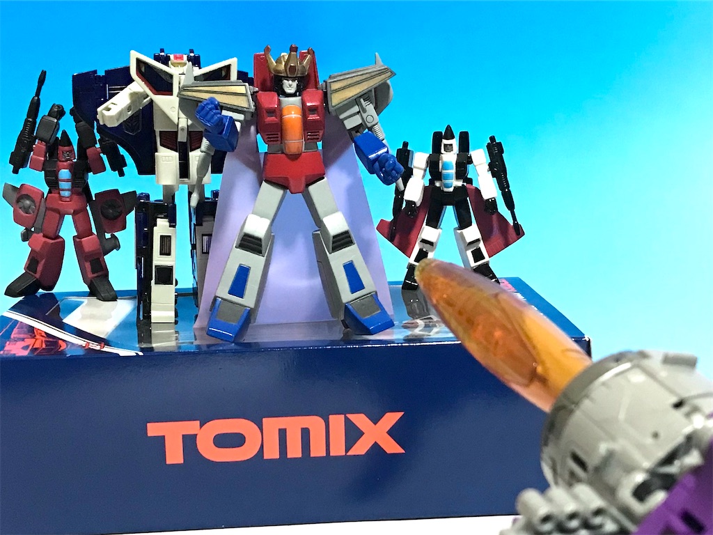 冥王星にでもひとっ飛びするか。MEGASCF TRANSFORMERS 07 STARSCREAM