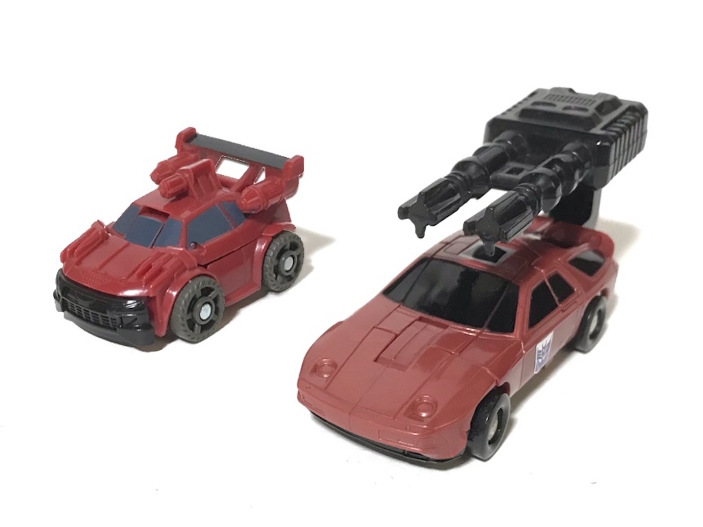 空を飛ぶのは卑怯！トランスフォーマーD-54 スタントロン 兵士 デッド