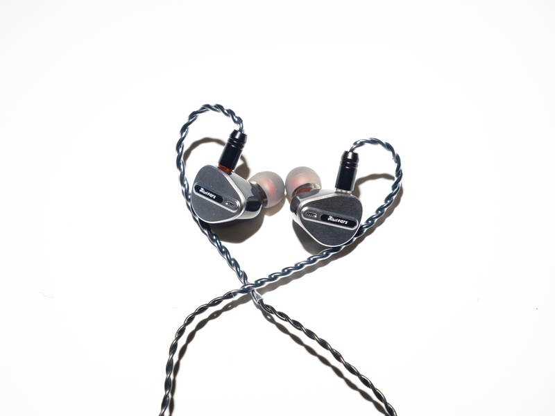 Kiwi Ears Airoso レビュー 魅力たっぷり最高のイヤホン - めろんぱん