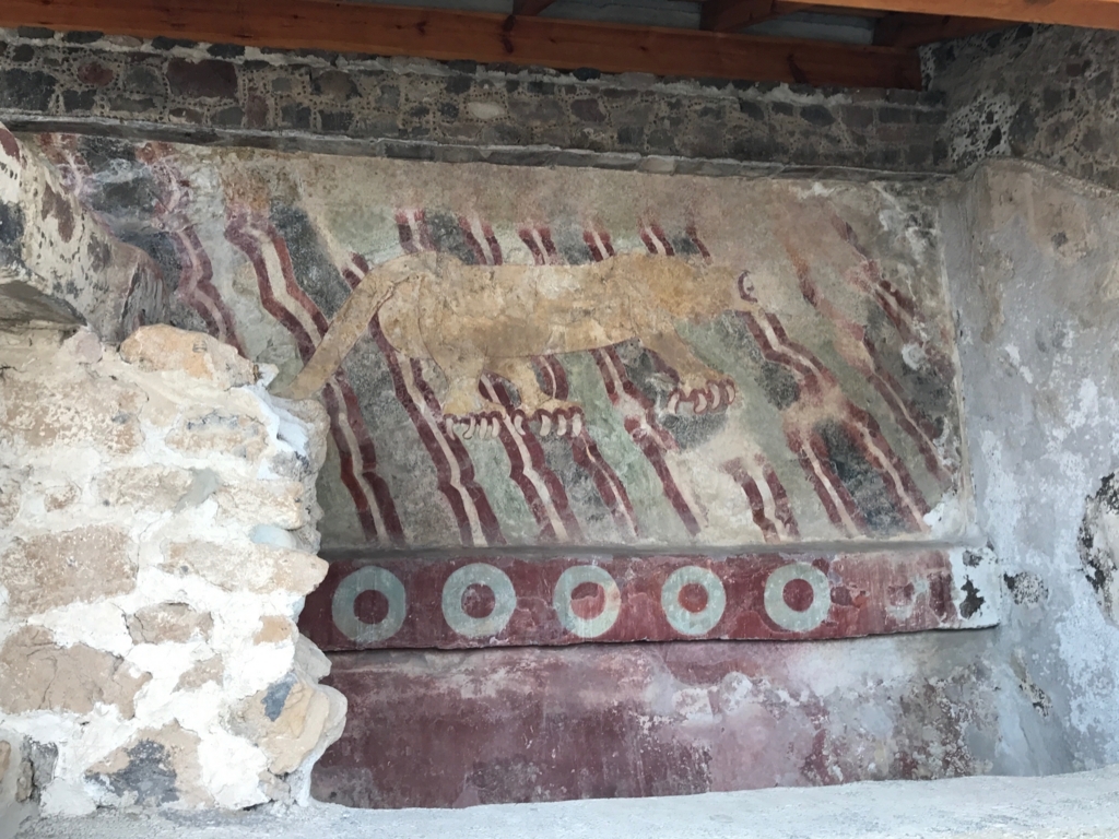 メキシコ テオティワカン遺跡 第17号基壇の壁画 ジャガーの壁画