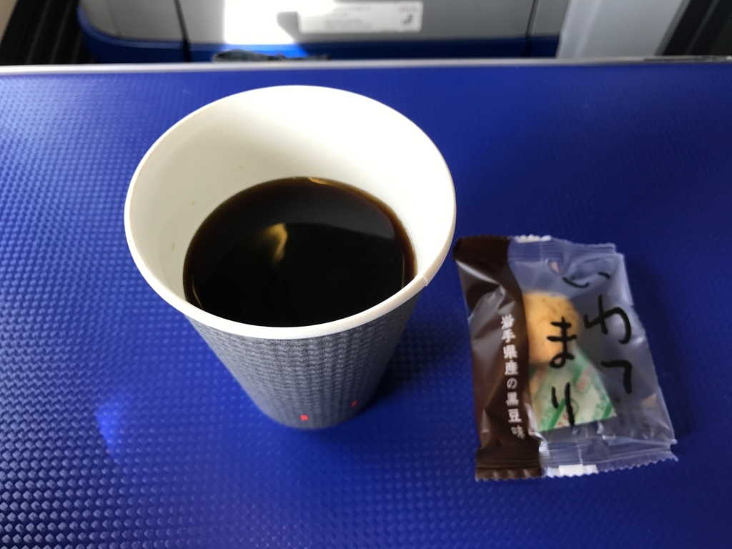 羽田ー岩国  ANA631便 機内食 コーヒー