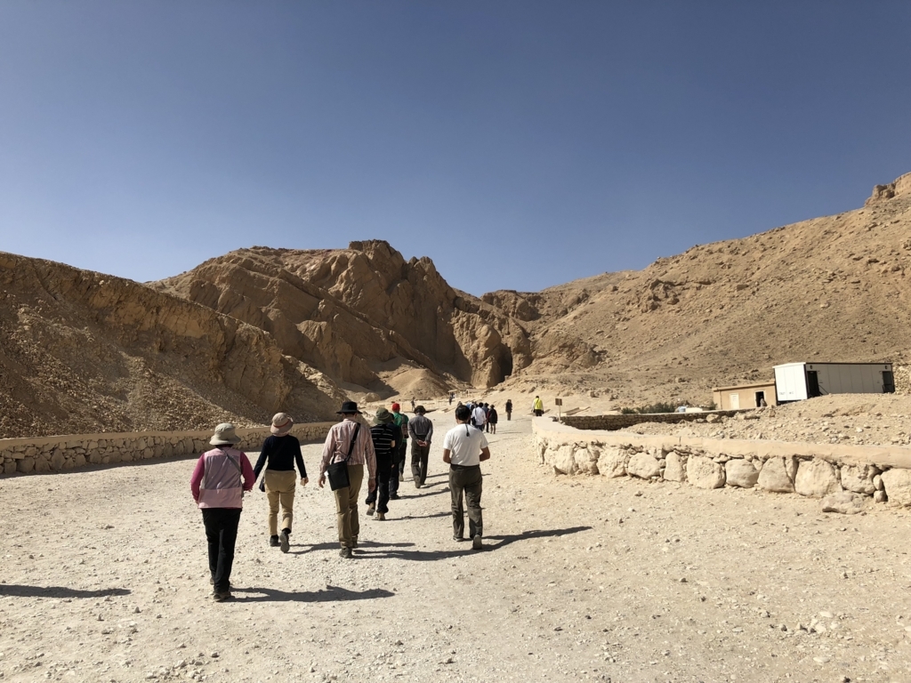 エジプト ルクソール 西岸 「王妃の谷」入り口