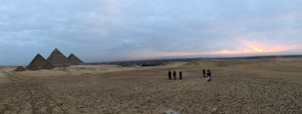 エジプト ギザ 3大ピラミッド セカンドパノラマ 朝焼けと3大ピラミッド パノラマ撮影