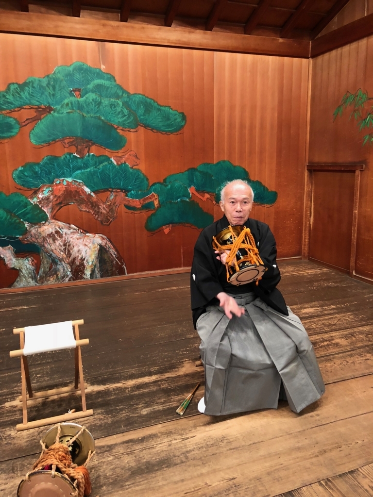 道後温泉 「大和屋本館」能舞台 「千寿殿」能楽師さんの「小鼓」演奏