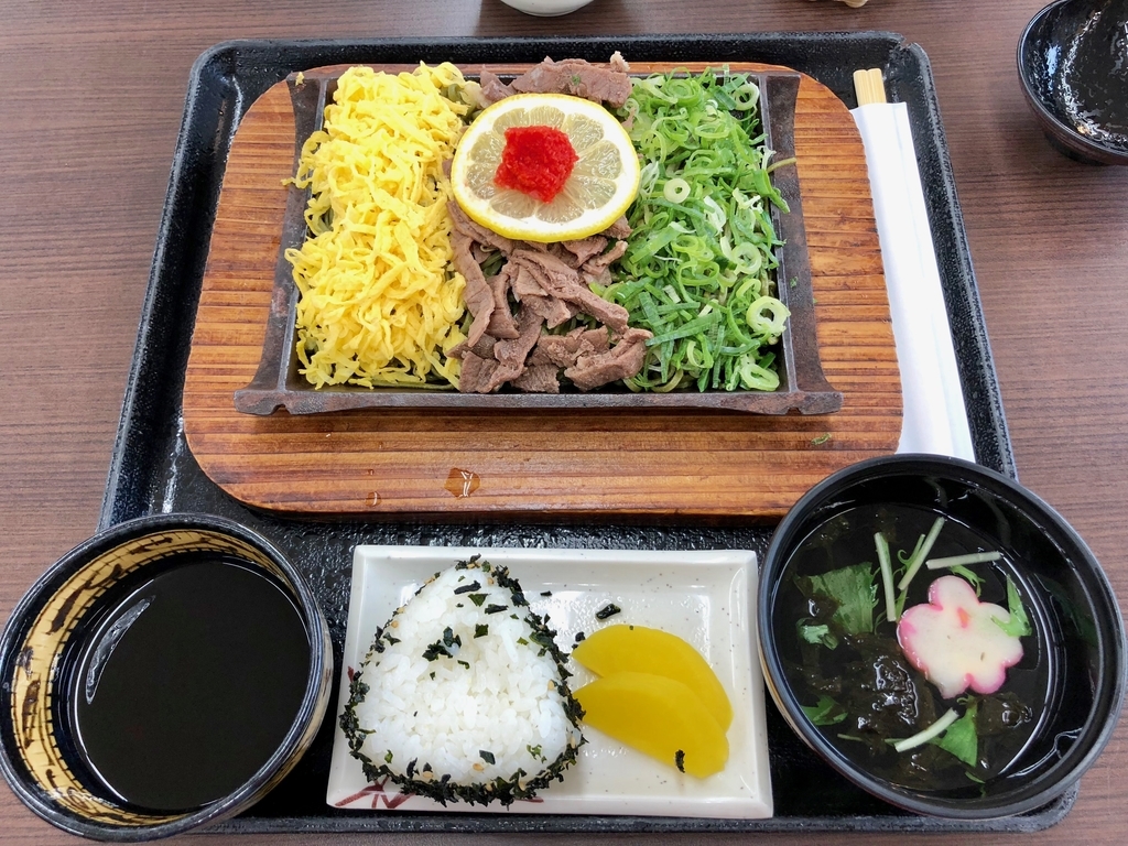 山口県秋吉台国定公園 秋芳洞 商店街 「安富屋」河童そばセット