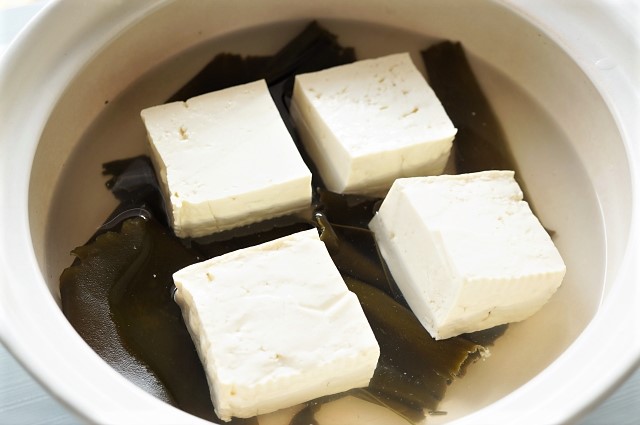 湯豆腐 湯豆腐