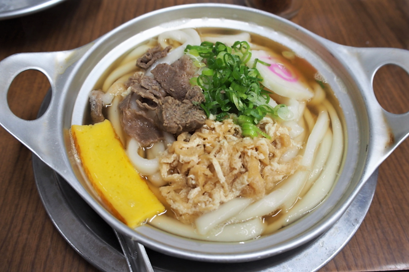 松山鍋焼きうどん