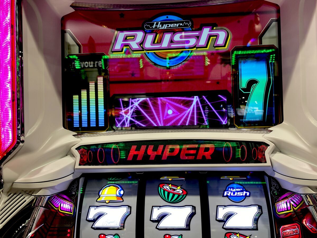 荒波スマスロに疲弊したので大人しくハイパラを打ちます。 【パチスロ