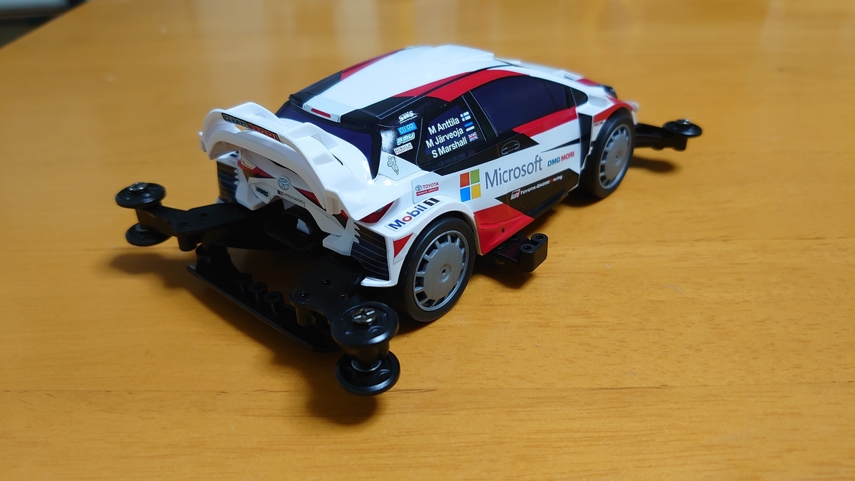 トヨタ ガズーレーシング WRT ヤリス WRC 【ミニ四駆】 - 例えば流れる