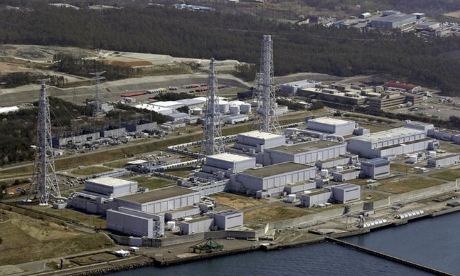 柏崎刈羽原発（読売機から）