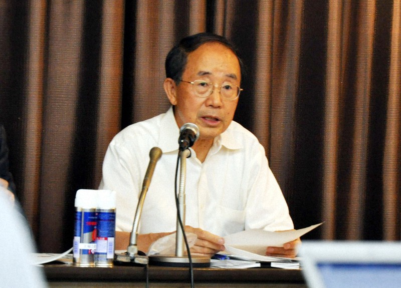 「全国霊感商法対策弁護士連絡会」代表世話人の山口広弁護士＝東京都千代田区で2022年7月12日午後5時35分、春増翔太撮影