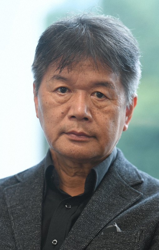 松竹伸幸氏＝東京都千代田区で2022年10月13日、宮本明登撮影