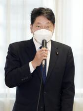 自民党安全保障調査会の会合であいさつする小野寺五典会長=11日午後、東京・永田町の党本部