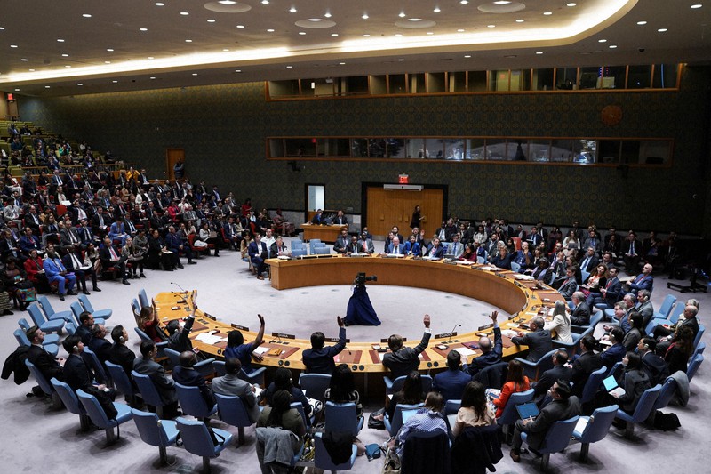 イスラエルとイスラム組織ハマスの戦闘をめぐる決議案を採決にかけた国連の安全保障理事会＝米ニューヨークで2023年10月25日、ロイター